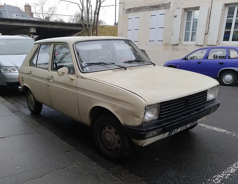 File:Peugeot 104 (38806566790).jpg