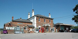 Pulborough RailStation Front.JPG