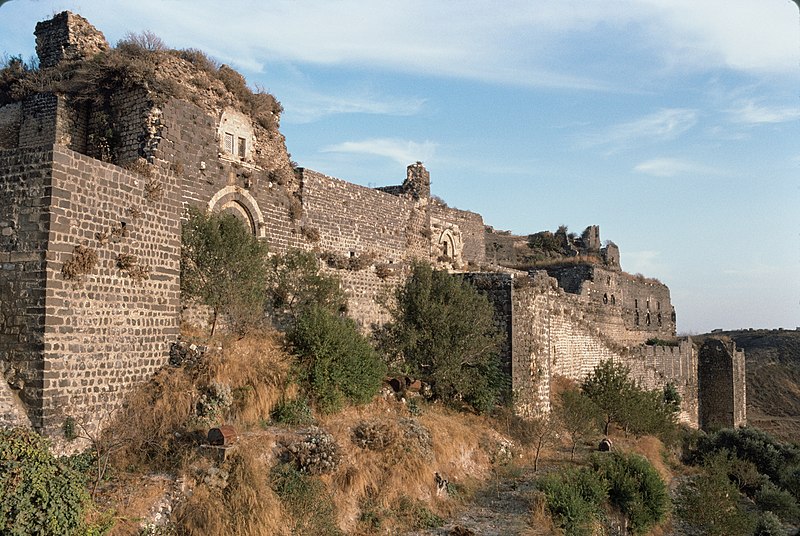 File:Qalat Marqab (قلعة المرقب), Syria - West wall - PHBZ024 2016 0218 - Dumbarton Oaks.jpg