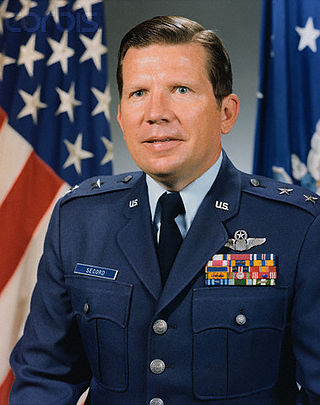 <span class="mw-page-title-main">Richard Secord</span> United States Air Force general