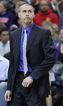 Rick Carlisle allenatore dei Mavericks dal 2008.