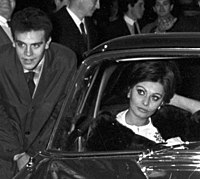 Rino Barillari a Sophia Loren, 1959