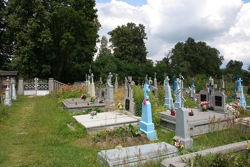 File:Rogacze - Graveyard.jpg