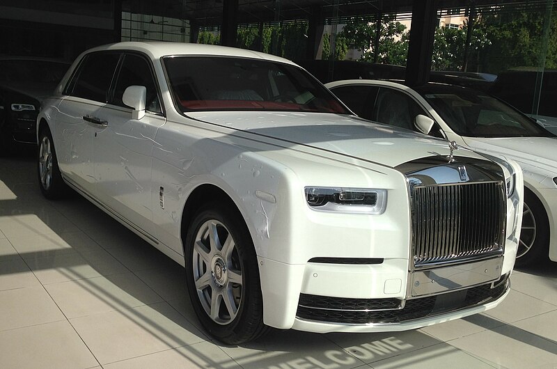 File:Rolls-Royce-Cambodia2019-1.jpg