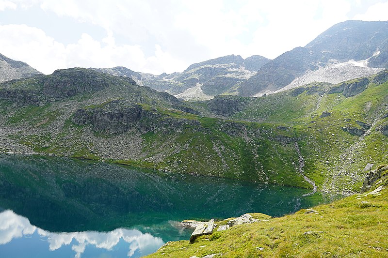 File:Schwarzsee (2360 m ü.A.) Mölltal, Kärnten 01.jpg