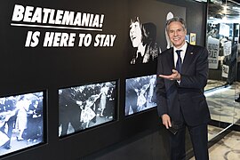 Beatlemania Secretary Blinken visits the Beatles Story Museum (51742112330).jpg