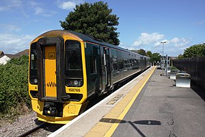 Severn Beach - GWR 158766 Bristol service.JPG