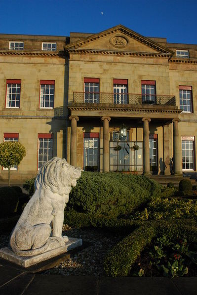 File:Shrigley Hall2.jpg