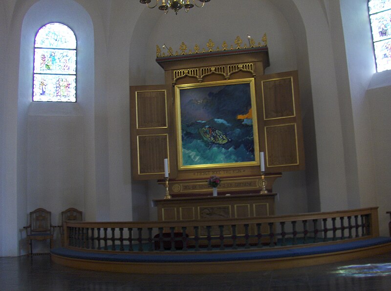 File:Skt Nicolai Kirke, Bornholm - Alter.jpg