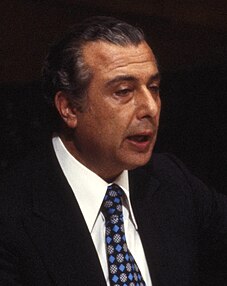 Spyros Kyprianou A (beskæret) .jpg