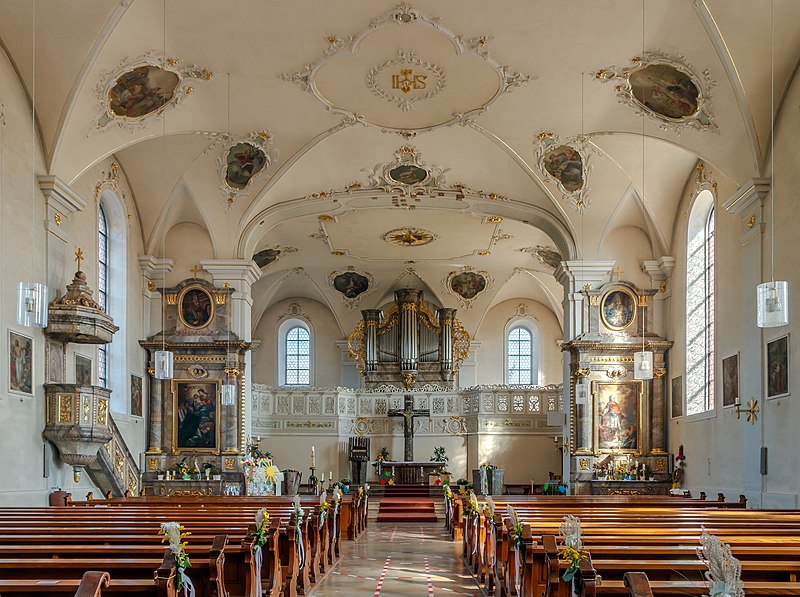 File:St. Symphorian - Zell am Harmersbach - Interior 01.jpg