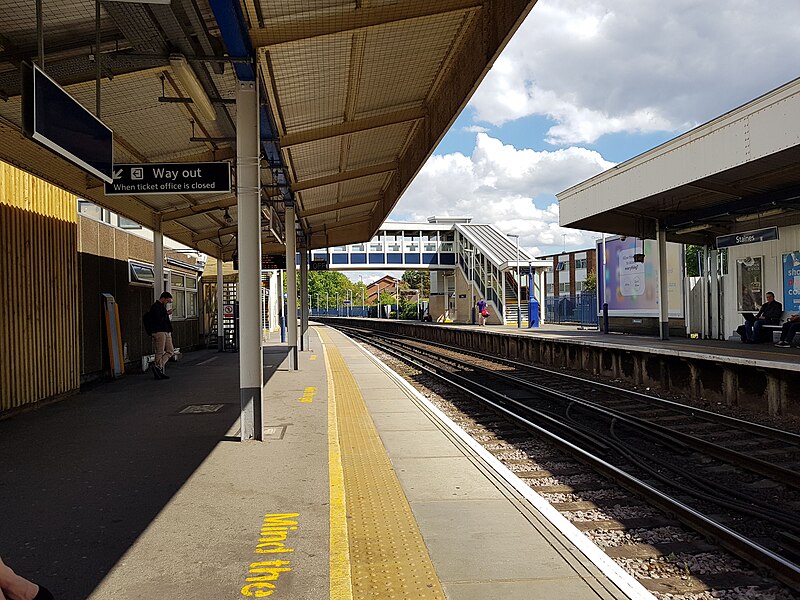 File:Staines station 20180731 152115 (49825517377).jpg