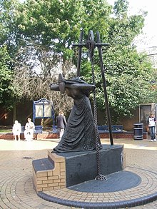 A monument to women steel workers in Bilston, England. Statue in Bilston Town Centre - geograph.org.uk - 236033.jpg