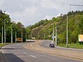 Čeština: Úsek mezi zastávkami Motol a Krematorium Motol, tramvajová trať Kotlářka – Sídliště Řepy English: Segment between tram stops Motol and Krematorium Motol, tram track Kotlářka – Sídliště Řepy