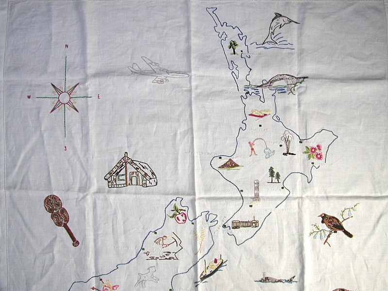 File:Tablecloth, souvenir (AM 2003.15.1-2).jpg