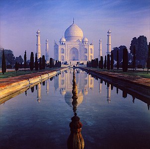De Taj Mahal, het graf monument van Shah Jahan en zijn vrouw Mumtaz Mahal