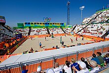 Lo stadio di beach volley allestito sulla spiaggia di Copacabana in occasione delle Olimpiadi di Rio del 2016