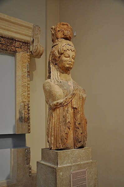 File:The south caryatid of the Siphnian treasury, Delphi, Greece.jpg