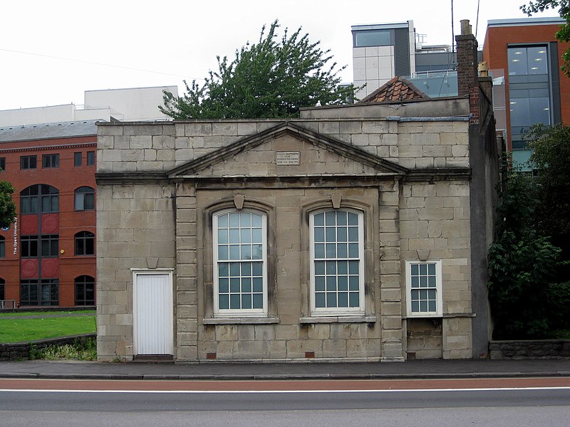 File:Thomas Chatterton's school front.jpg