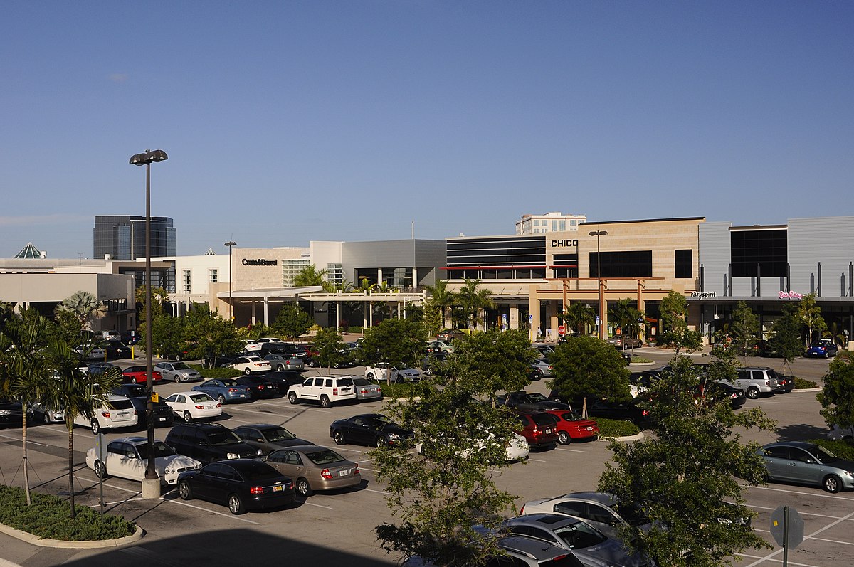 BOCA RATON, FL - MAY 13: A general view of the Boca Raton Town Center Mall  as restaurants re-open in accordance with Palm Beach County's Phase 1  reopening of businesses during the