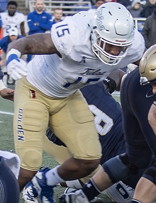<span class="mw-page-title-main">Trevis Gipson</span> American football player (born 1997)
