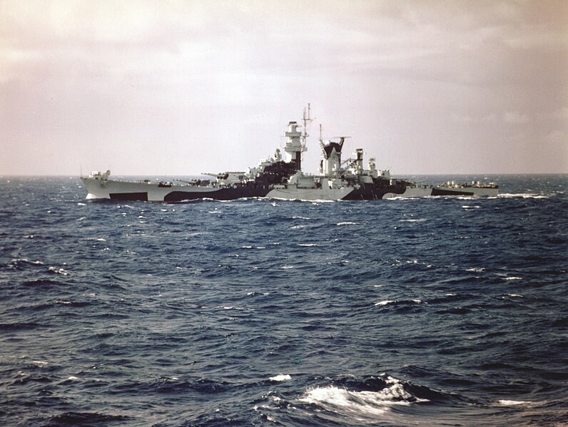 File:USS Alaska (CB-1) underway in the Atlantic Ocean in August 1944 (80-G-K-5580).jpg