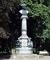 Denkmal für Uwe Jens Lornsen am Paradeplatz