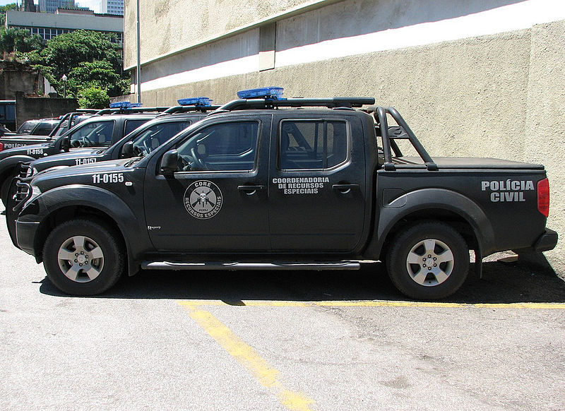 File:Viatura policial da CORE - 2011.jpg