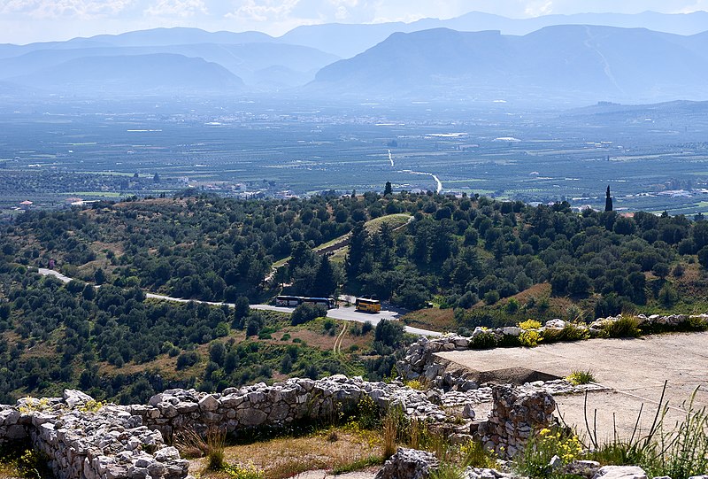 File:View of the Treasure of Atreus (or Tomb of Agamemnon) from the top of the acropolis of Mycenae.jpg