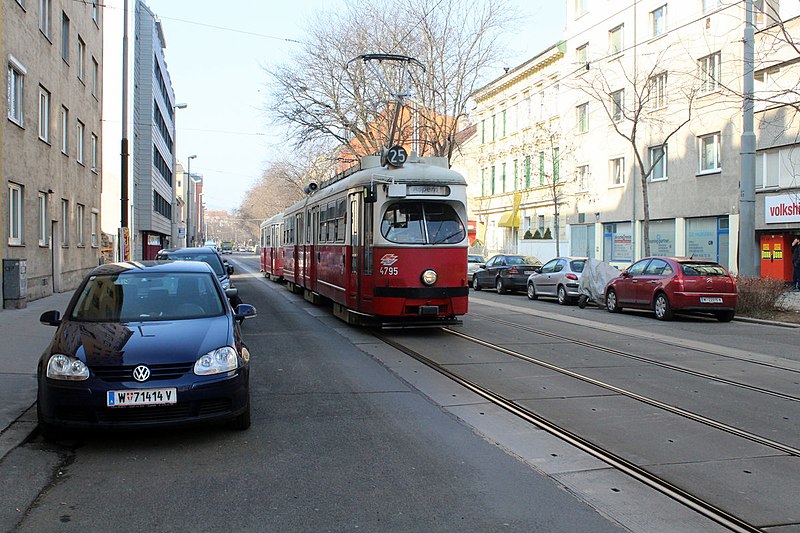 File:Wien-wiener-linien-sl-25-1003637.jpg