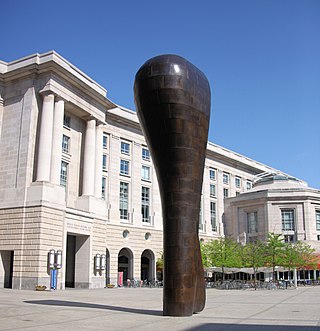 <i>Bearing Witness</i> (sculpture) 1997 sculpture by Martin Puryear