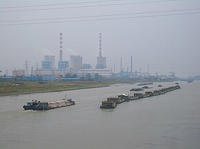 Yangzhou-Modern-Grand-Canal-barge-caravan-3342.JPG