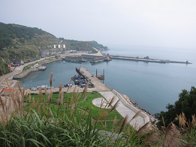 File:Zhongzhu Harbor.jpg