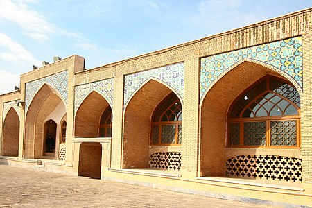 ایوان مسجد جامع قم 01.jpg