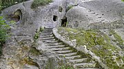 Городище та наскельний печерний монастир Святого Онуфрія (1) (Розгірче).JPG