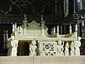 Palača Golestan - marmorni prestol