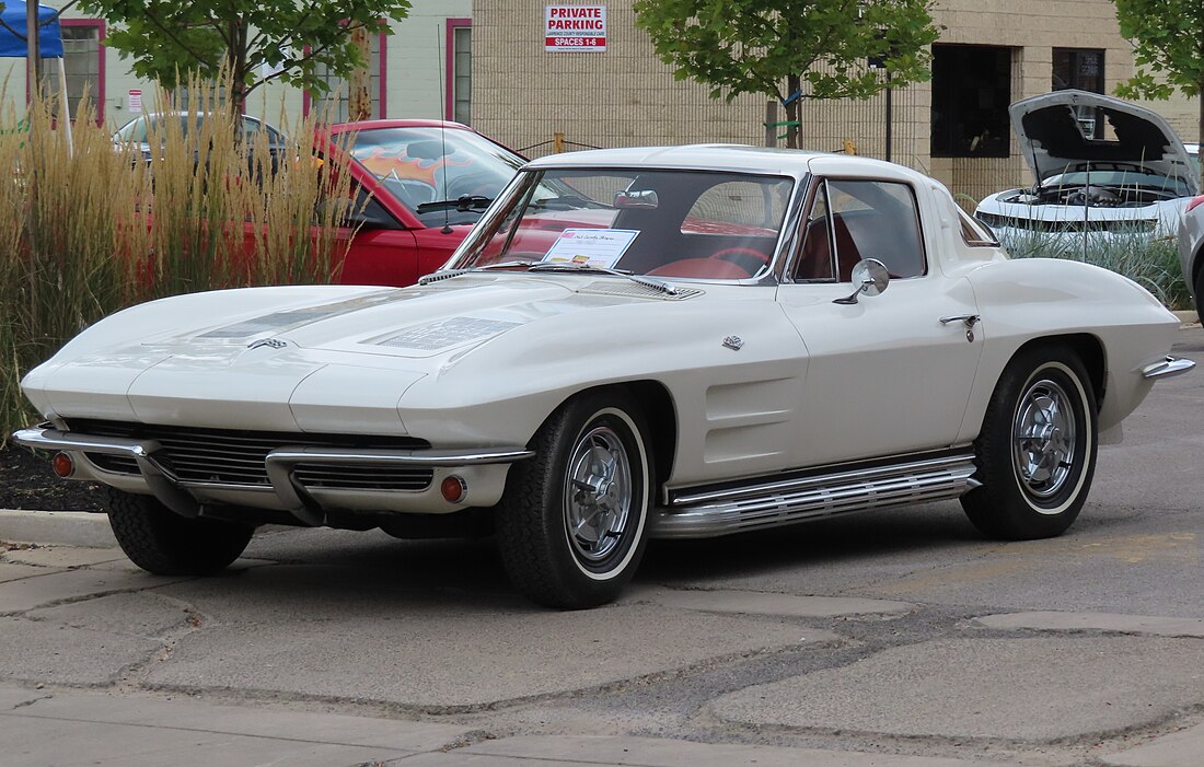 Chevrolet Corvette (C2)