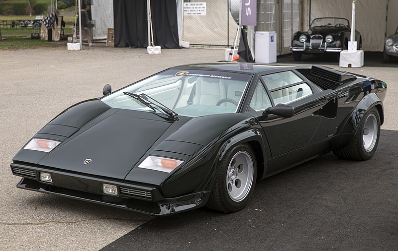 File:1986 Lamborghini Countach 5000QV, front left at Greenwich.jpg