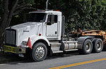 2000 Kenworth T800 6x4 tractor, Long Island.jpg