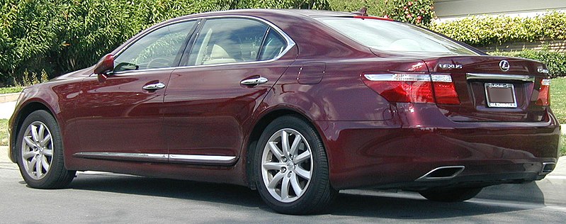 File:2007 LS 460L profile.jpg