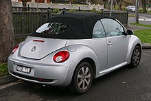 2007 Volkswagen New Beetle (1Y MY07) convertible (2015-07-24) 02.jpg