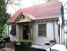 The Fort Tryon Park Cottage is a remnant of one of the estates which abounded in the area