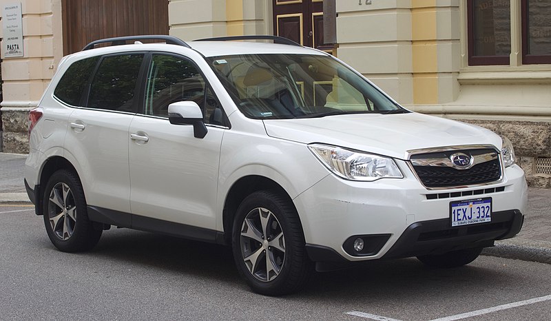 File:2015 Subaru Forester (MY15) 2.5i Luxury wagon (2018-11-02) 01.jpg