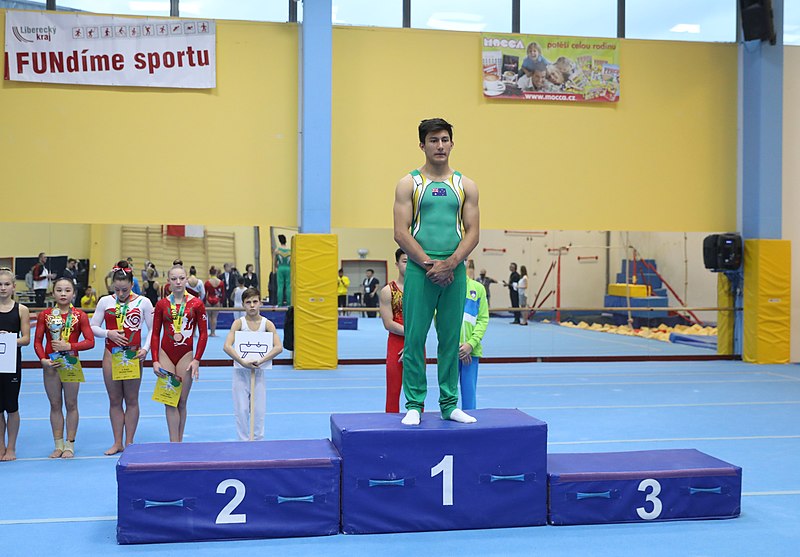 File:2019-11-30 OHC Liberec 2019 MAG Apparatus finals Victory ceremonies (Martin Rulsch) 19.jpg