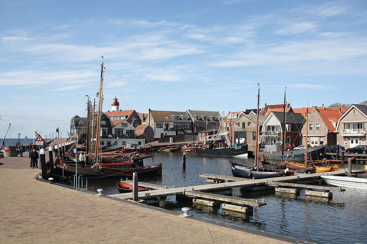 Урк новый. УРК Нидерланды. Южная гавань кёге. Urk Quarter in Netherlands.