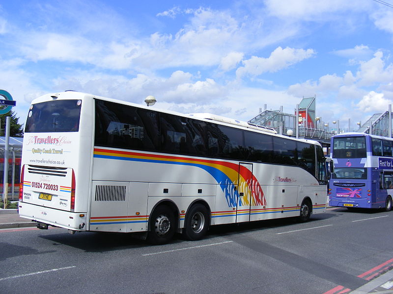 File:37 HE Volvo B12B - Berkhof Axial, Travellers Choice. Royal Albert DLR. (7706119066).jpg