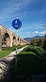 Fiets- en voetpad langs het Medici-aquaduct