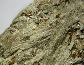 <span class="mw-page-title-main">Aliettite</span> Mineral