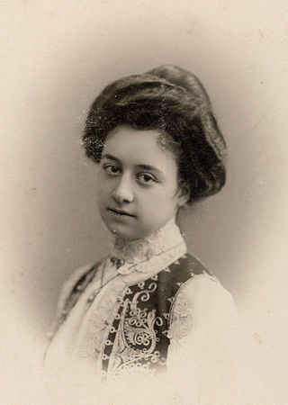 <span class="mw-page-title-main">Amina Hanum Syrtlanoff</span> Russian public figure (1884-?)