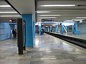 Andenes de la estacion Cuatro Caminos del Metro de la Ciudad de Mexico - panoramio.jpg